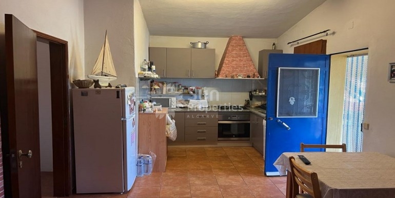 625f1eca-fd6d-4624-9918-25b0e0872c47