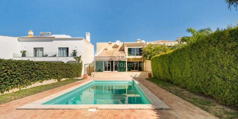 619b52fd-d92e-45b2-9c6c-6c834e161511