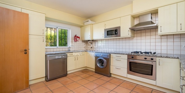 bc8375dc-1561-44f7-ac66-1eb98f151c93