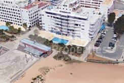 AMAZING BEACHFRONT APARTMENT IN QUARTEIRA FOR SALE
